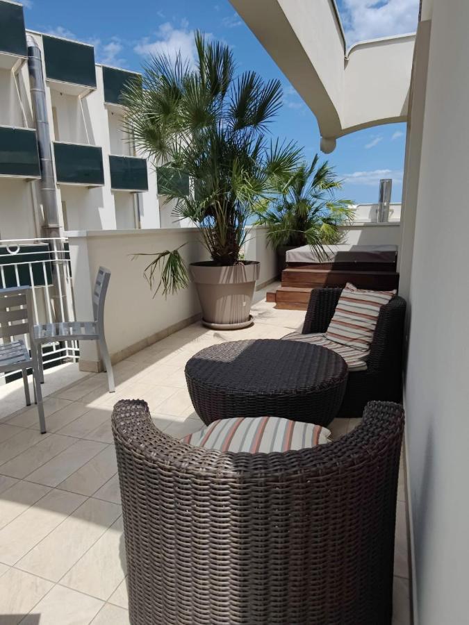 Hotel Ambassador ريميني المظهر الخارجي الصورة