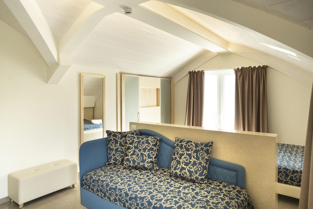 Hotel Ambassador ريميني المظهر الخارجي الصورة