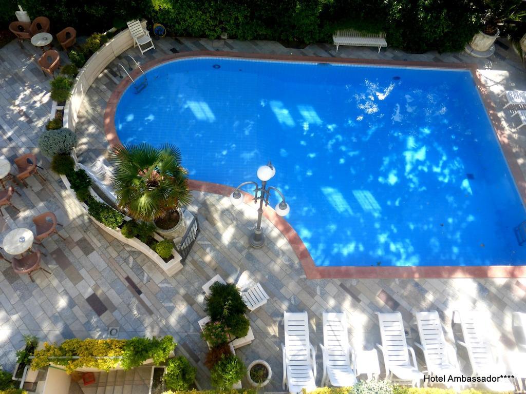 Hotel Ambassador ريميني المظهر الخارجي الصورة